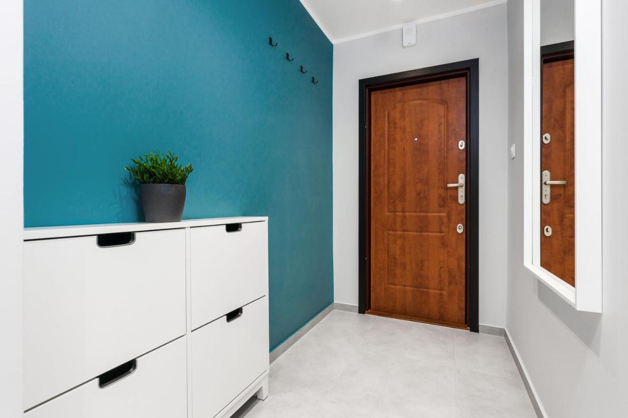 Ferienwohnung Pokoje Gdansk Zaspa - Pilotow 20B, 800M Skm-Zaspa, Odleglosc Do Morza 3Km Exterior foto