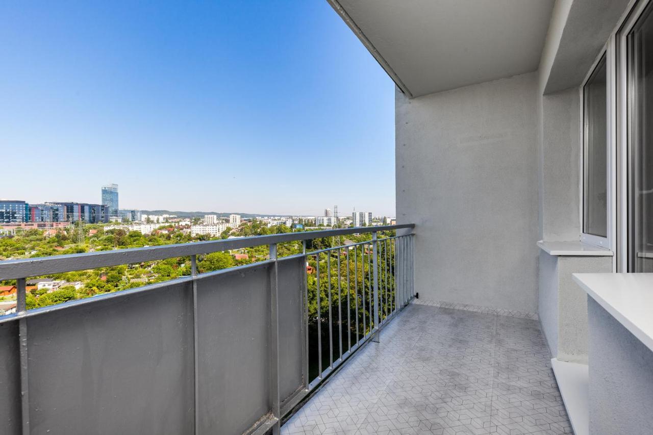 Ferienwohnung Pokoje Gdansk Zaspa - Pilotow 20B, 800M Skm-Zaspa, Odleglosc Do Morza 3Km Exterior foto